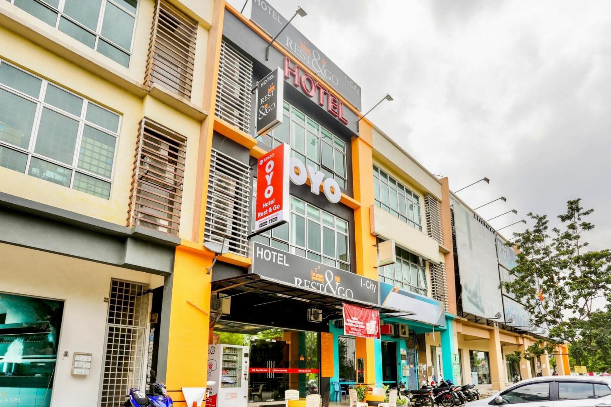 Oyo 90460 Hotel Kl2F Rest & Go Shah Alam Exteriér fotografie