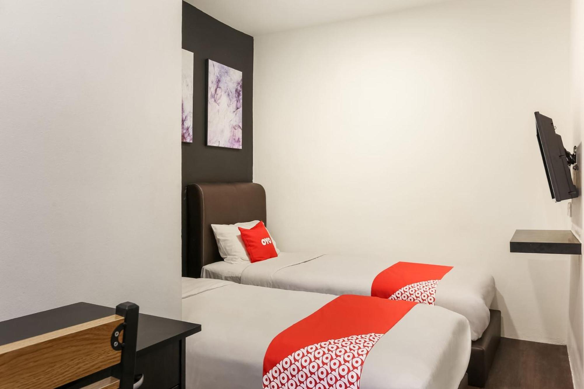 Oyo 90460 Hotel Kl2F Rest & Go Shah Alam Exteriér fotografie