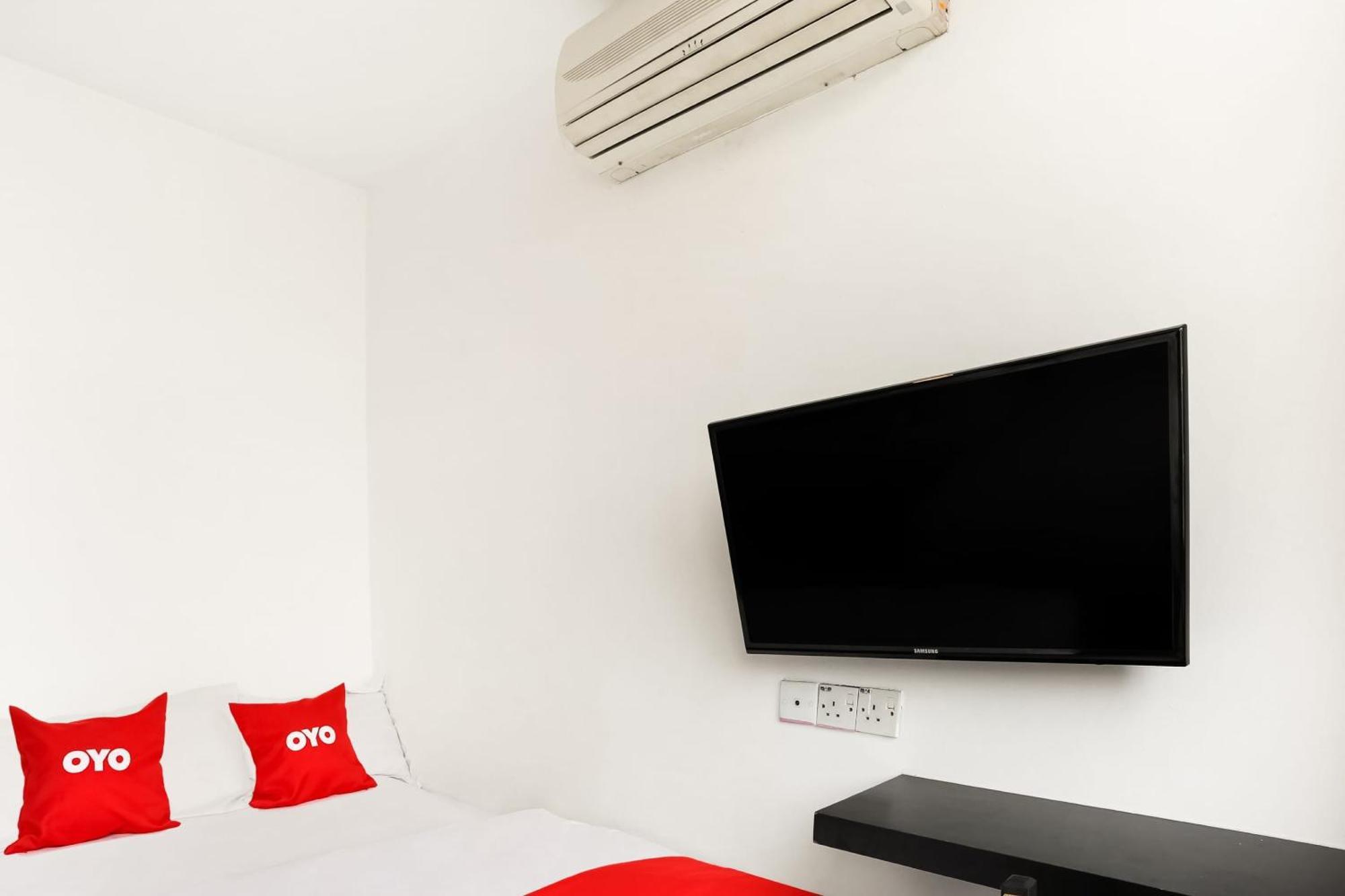 Oyo 90460 Hotel Kl2F Rest & Go Shah Alam Exteriér fotografie